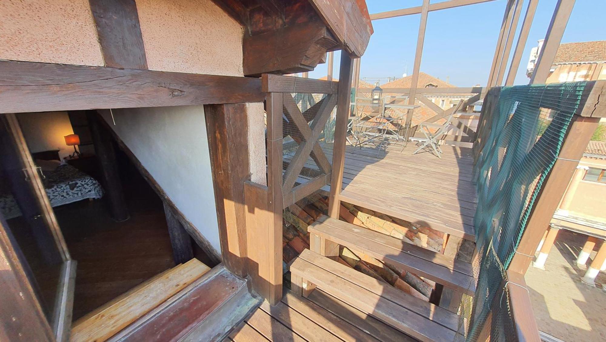 Aparthotel Palazzo Contarini Della Porta Di Ferro Venezia Esterno foto