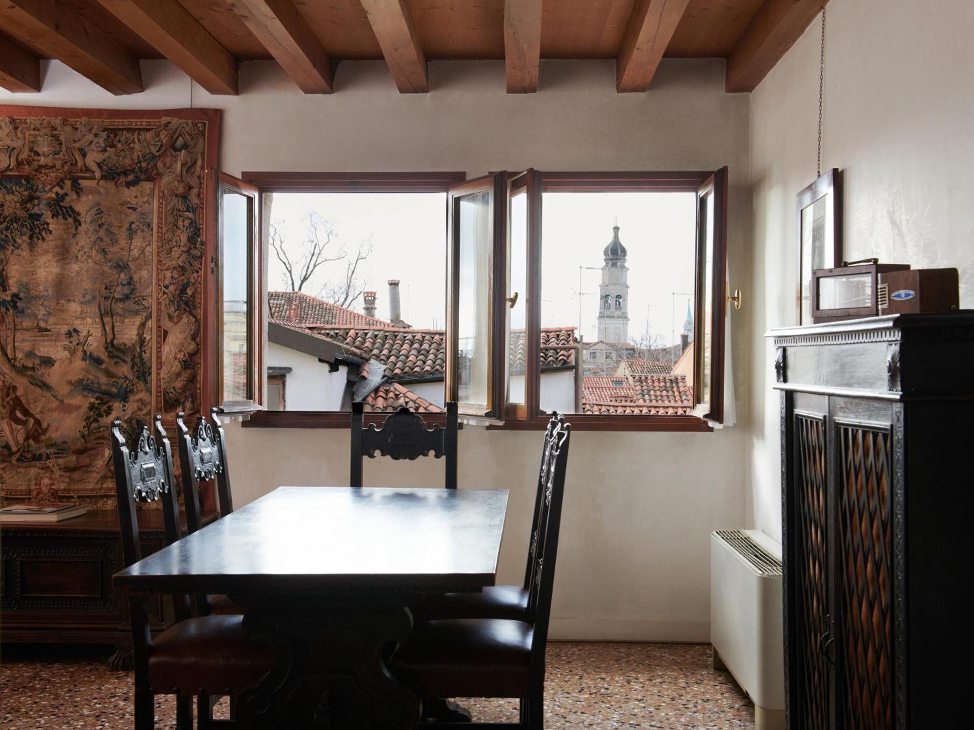 Aparthotel Palazzo Contarini Della Porta Di Ferro Venezia Esterno foto