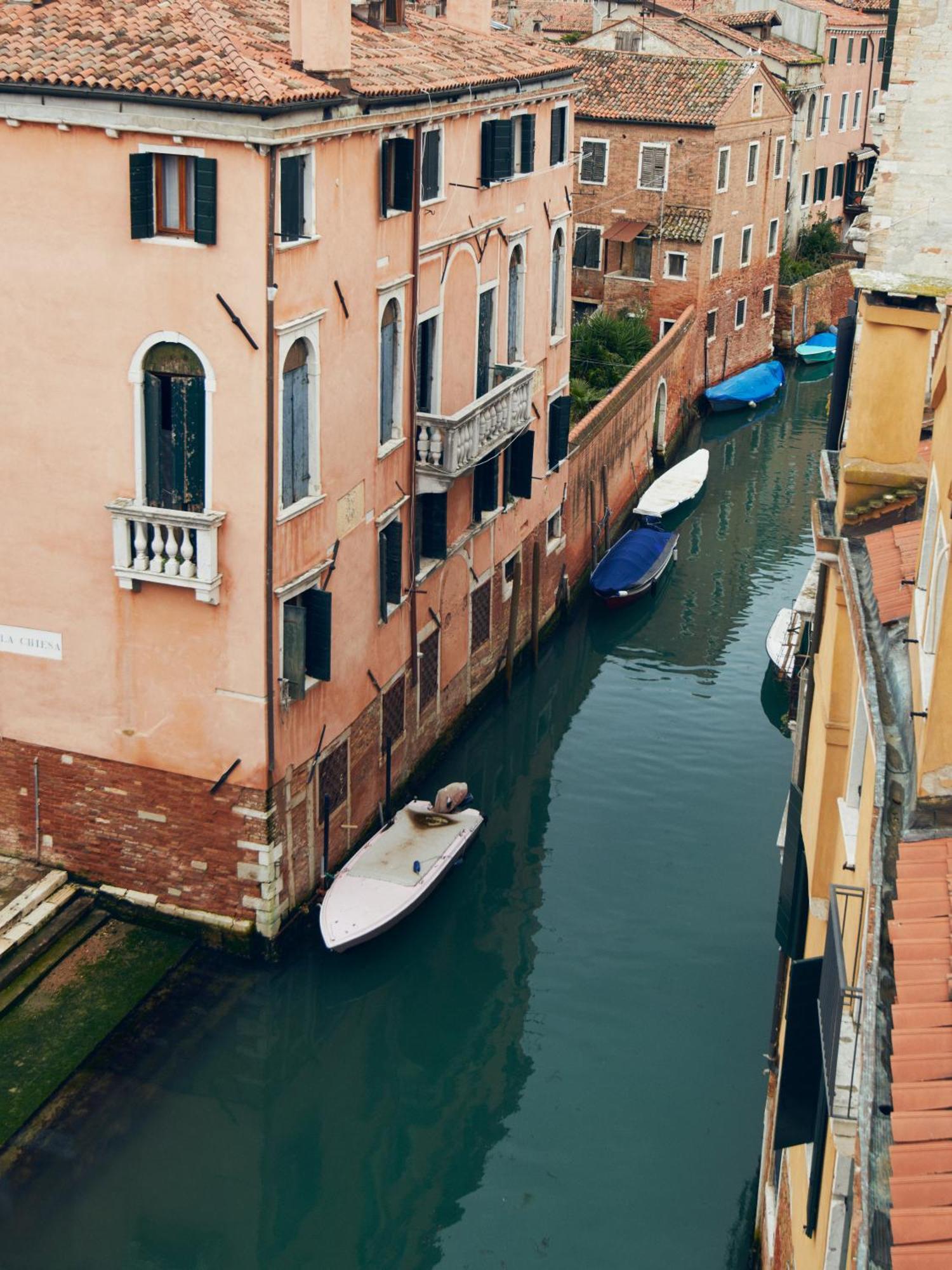 Aparthotel Palazzo Contarini Della Porta Di Ferro Venezia Esterno foto