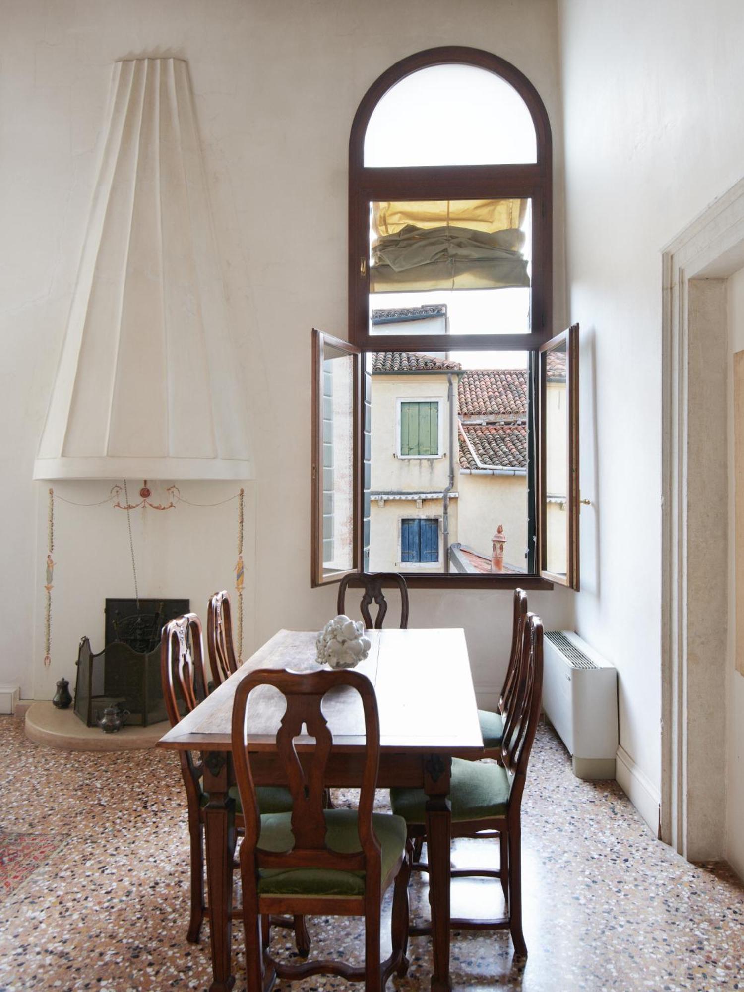 Aparthotel Palazzo Contarini Della Porta Di Ferro Venezia Esterno foto